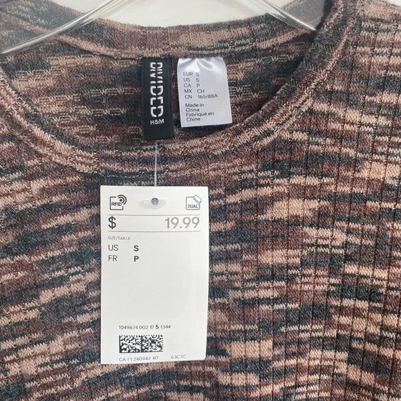 H&M Dress - Picture 2 of 4